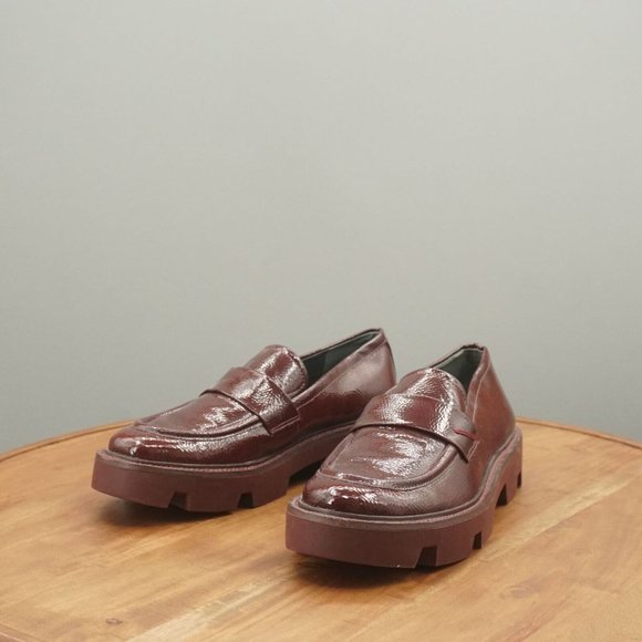 Franco Sarto Womens Ream Lug Sole Loafers Sz 8 Burgundy Red Faux Patent Leather - Picture 4 of 11